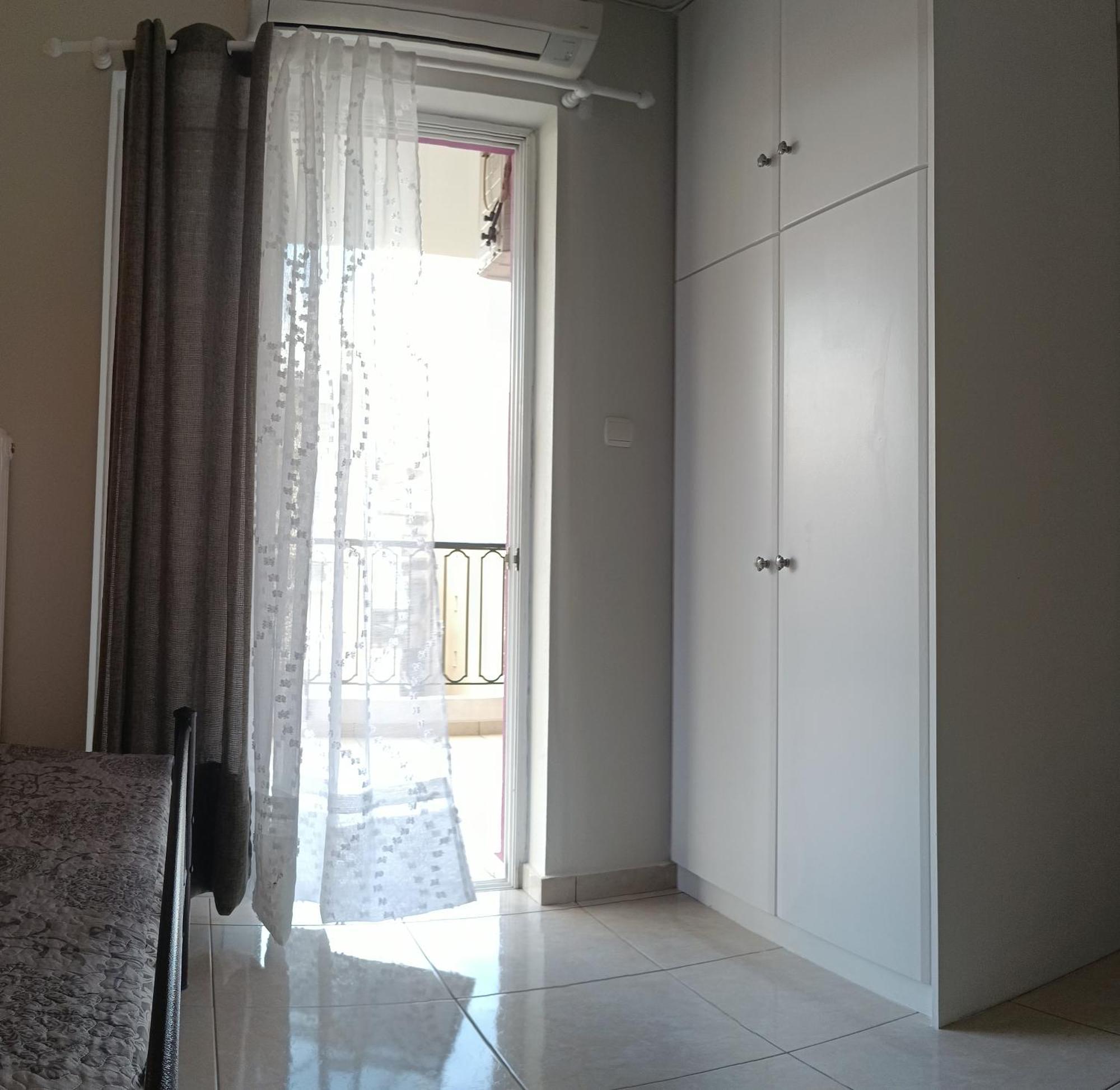 Demy'S Apartments Karditsa Exterior photo
